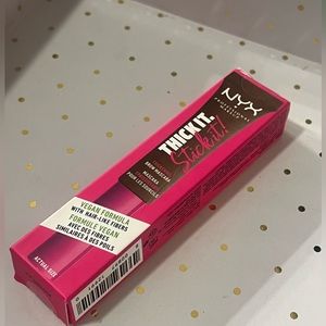 NIB NYX Thick It, Stick It! Thickening Brow Mascara in Rich Auburn